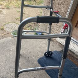 Aluminum Walker 