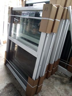 Single hung windows in stock
