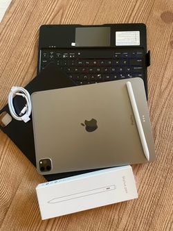 iPad Pro 11” (M2 chip / 2022 model) 4th Generation 128GB with  keyboard case and stylus pen