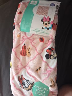 Minnie Mouse and Daisy Duck fall Toddler Blanket