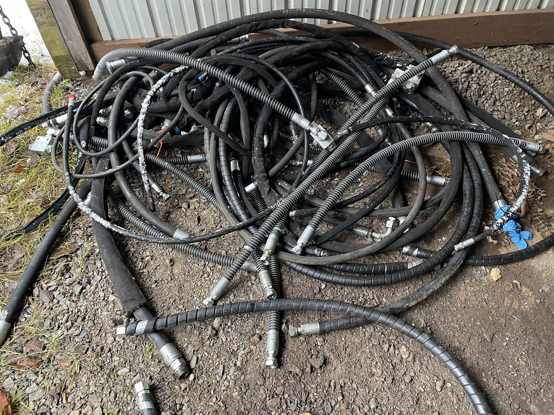 Assorted Hydraulic Hoses