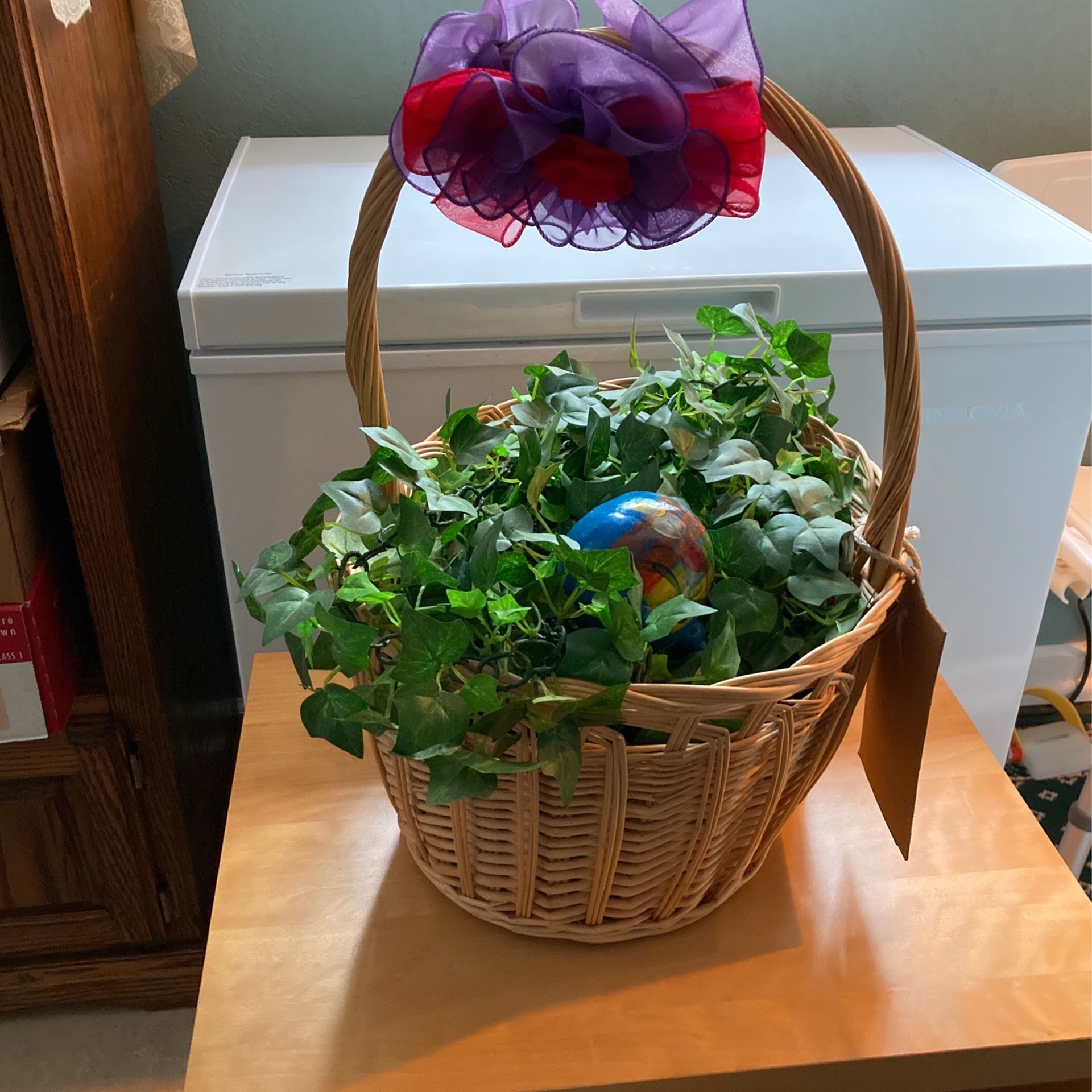 Basket With Ivy
