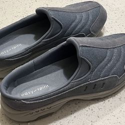 Easy Spirit Size 7M Used But Barely