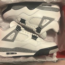 Air Jordan 4 Retro 