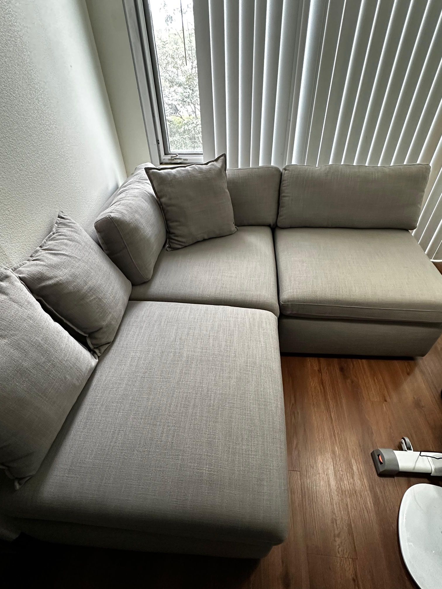 3 pc Sectional Couch