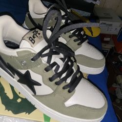 Bape Sneakers Size 9.5