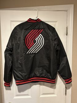 NEW Portland Trail Blazers bomber Jacket Medium