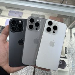 iPhone 15 Pro 256GB Unlocked 