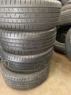 Tires 215-55r17 kumho