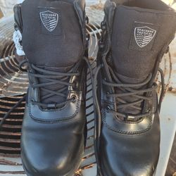Sketchers TACTICAL SZ 10 Widefit Slip Resistant Water Proof