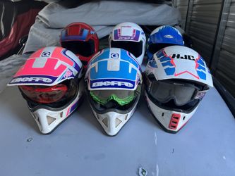 Dirt Bike Helmets 