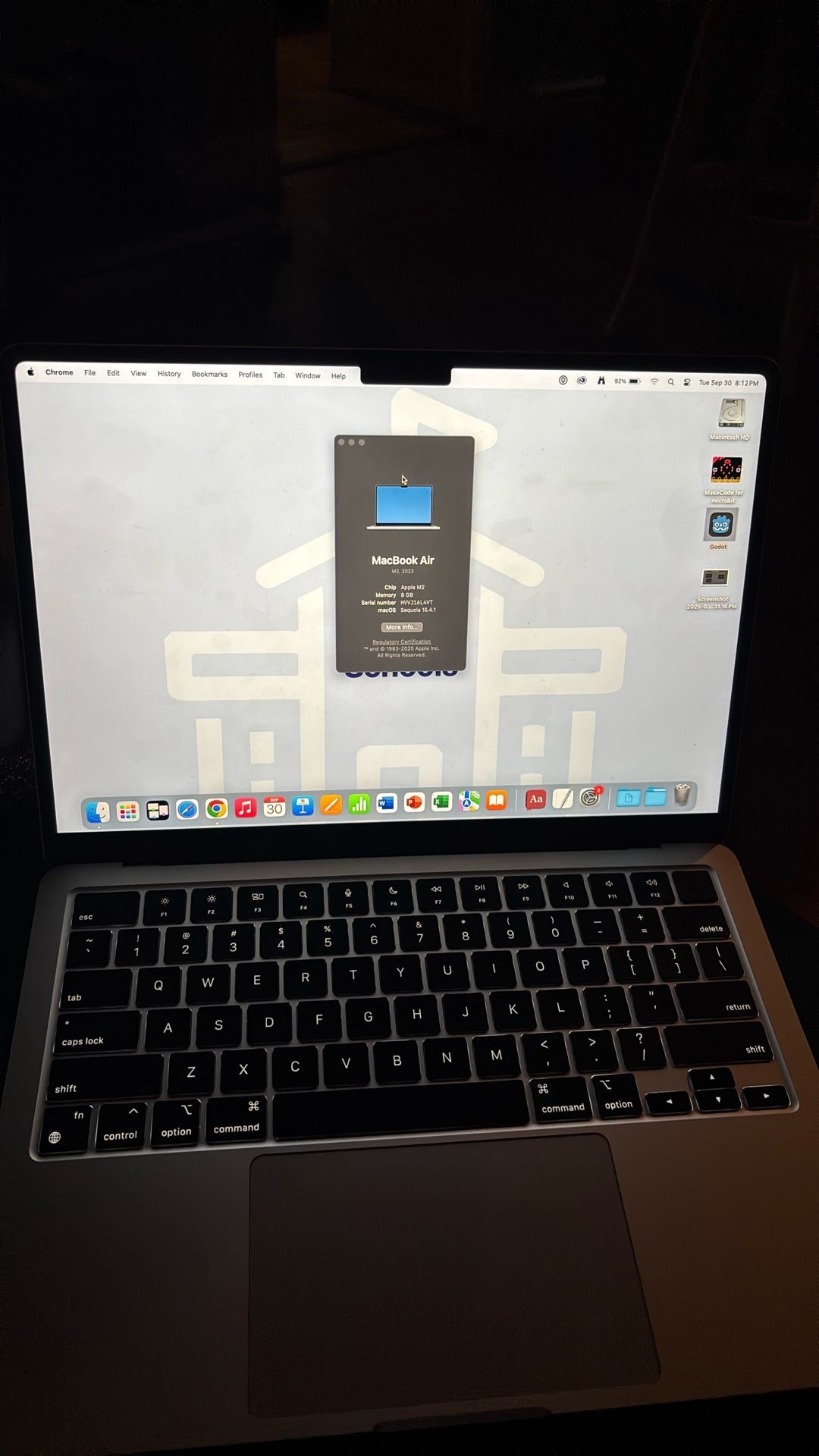 MacBook M2 2022