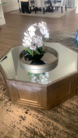 Enzio Glass Table