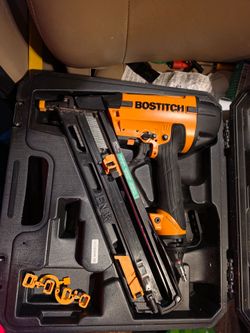 Bostitch Finish Nailer with Case