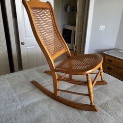 Antique/Vintage Wood & Cane Rocking Chair – Excellent Condition