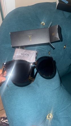 Sunglasses With Bag