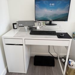 IKEA Micke Desk - White