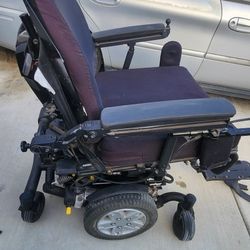 Electric Wheelchair