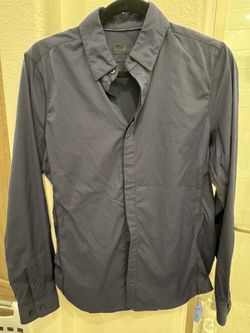 Men’s Lululemon button Down dress Shirt