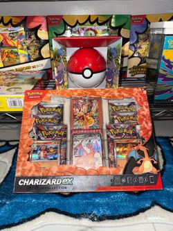 Pokemon Charizard Premium collection