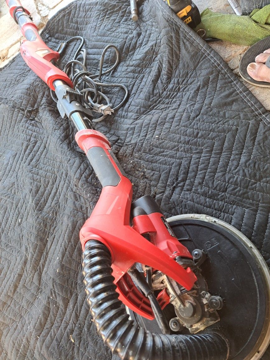DRYWALL SANDER GOOD WORKING CONDITION
