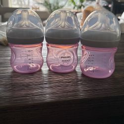 Philips Avent 4oz Bottles