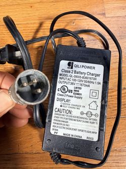 OEM Razor Qili Power 36V 1.67A Battery Charger QL-09005-B(contact info removed)H 3-Pin XLR