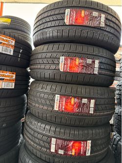 📲✅215/50/17 vendo set de llantas nuevas Supermax