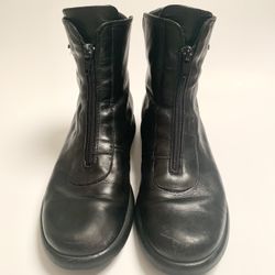 Women’s Size 8 Black Gore-Tex Zip Up Boot By Stonefly