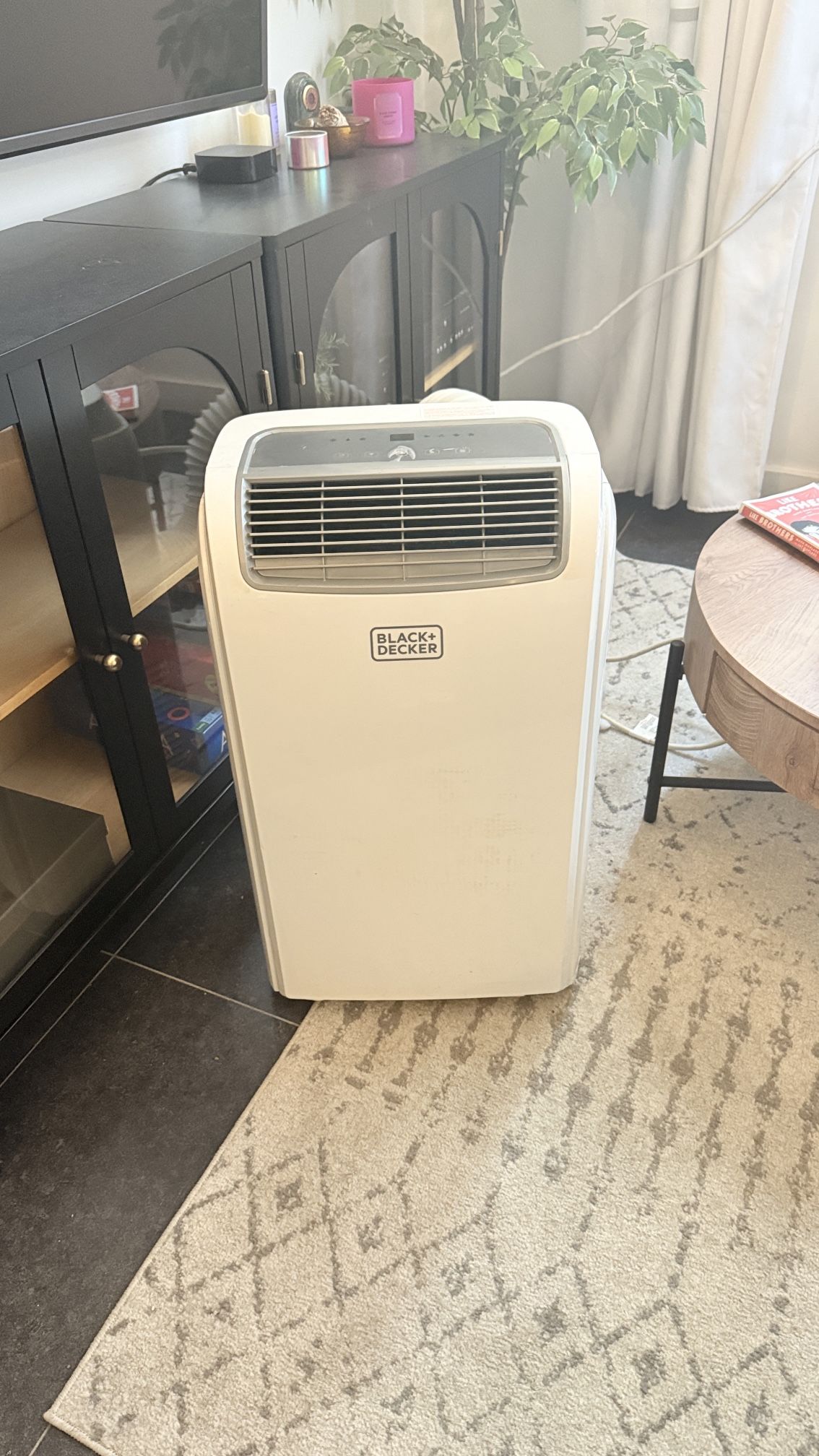 Black + Decker AC unit