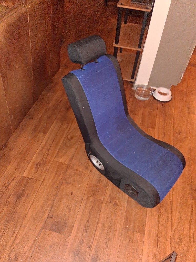 LuminesceGame Chair