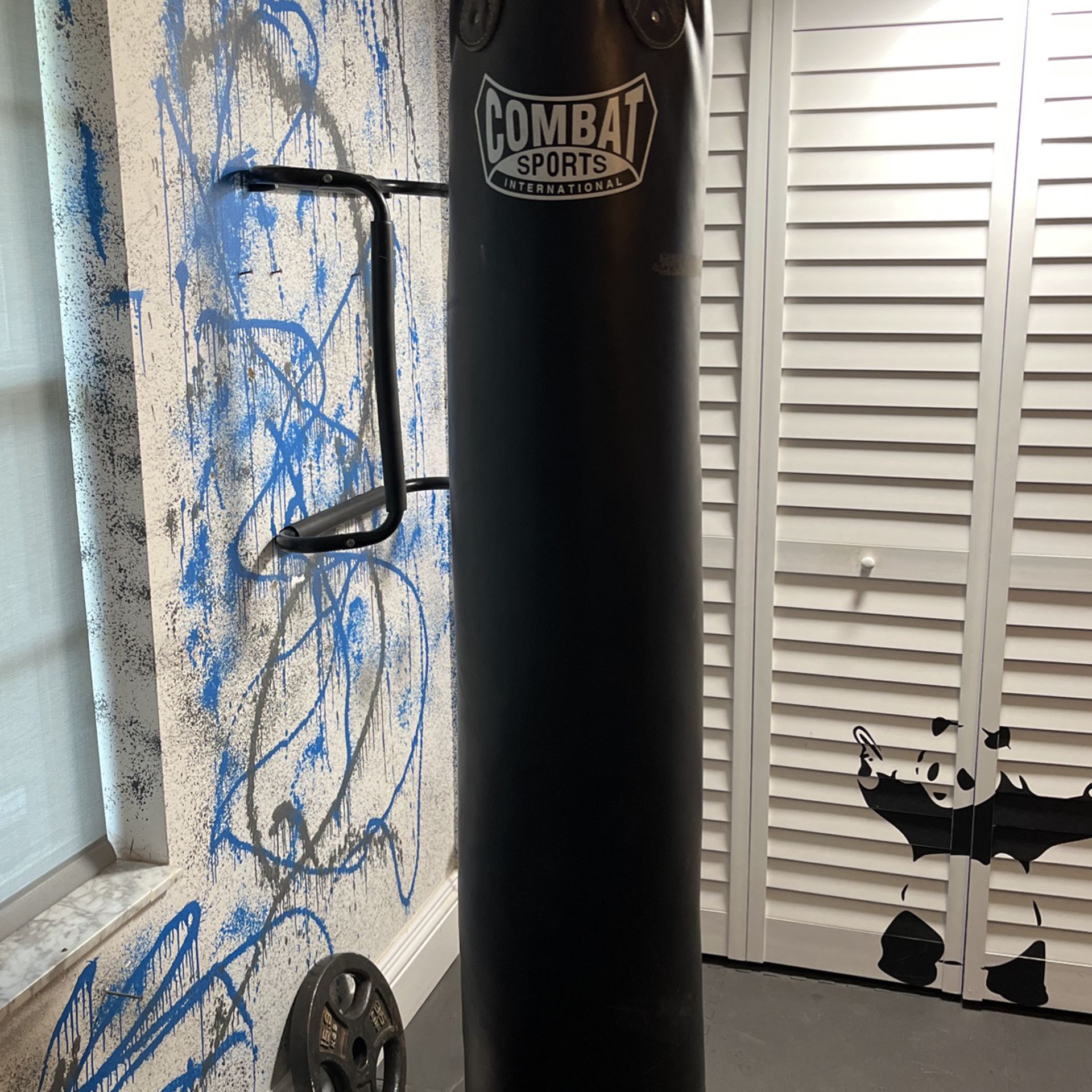 Heavy Bag With Chain OBO