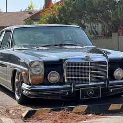 1972 Mercedes 250c 