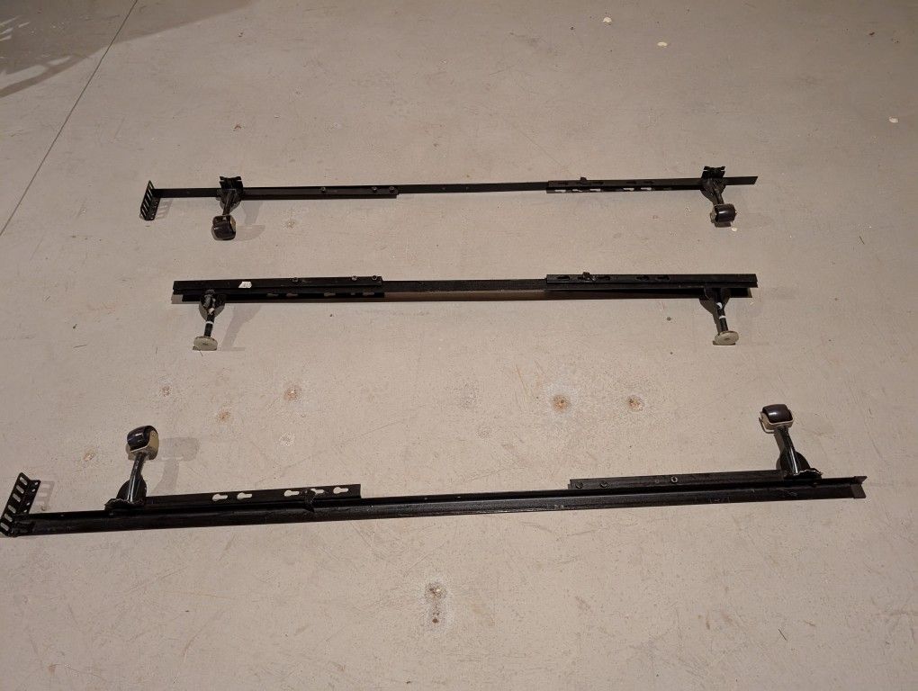 Queen Sized Bed Metal Frame