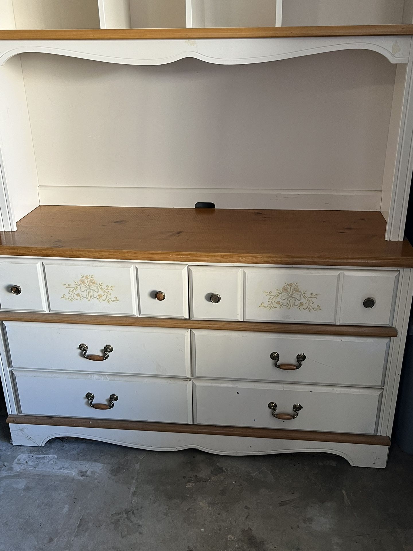 Children’s Dresser