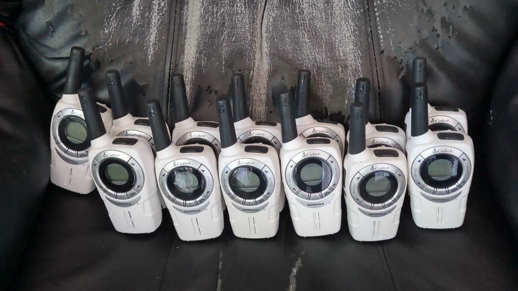 Two-way Radios With Charger