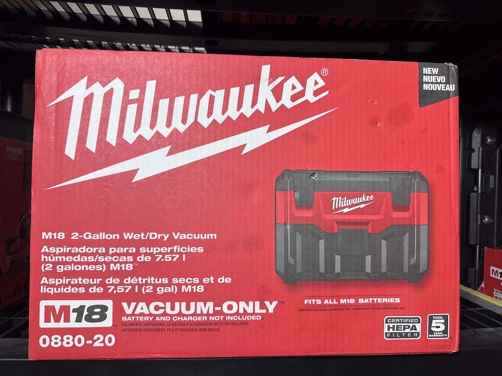 Milwaukee Vacuum Tool Only 