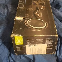 Speakers JL Audio Brand New