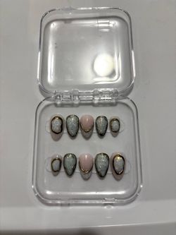 Custom opal Press-On Nails Set of 10