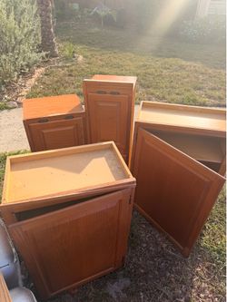 FREE Kitchen Cabinets