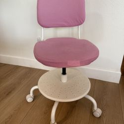 IKEA Vimund child’s Desk Chair
