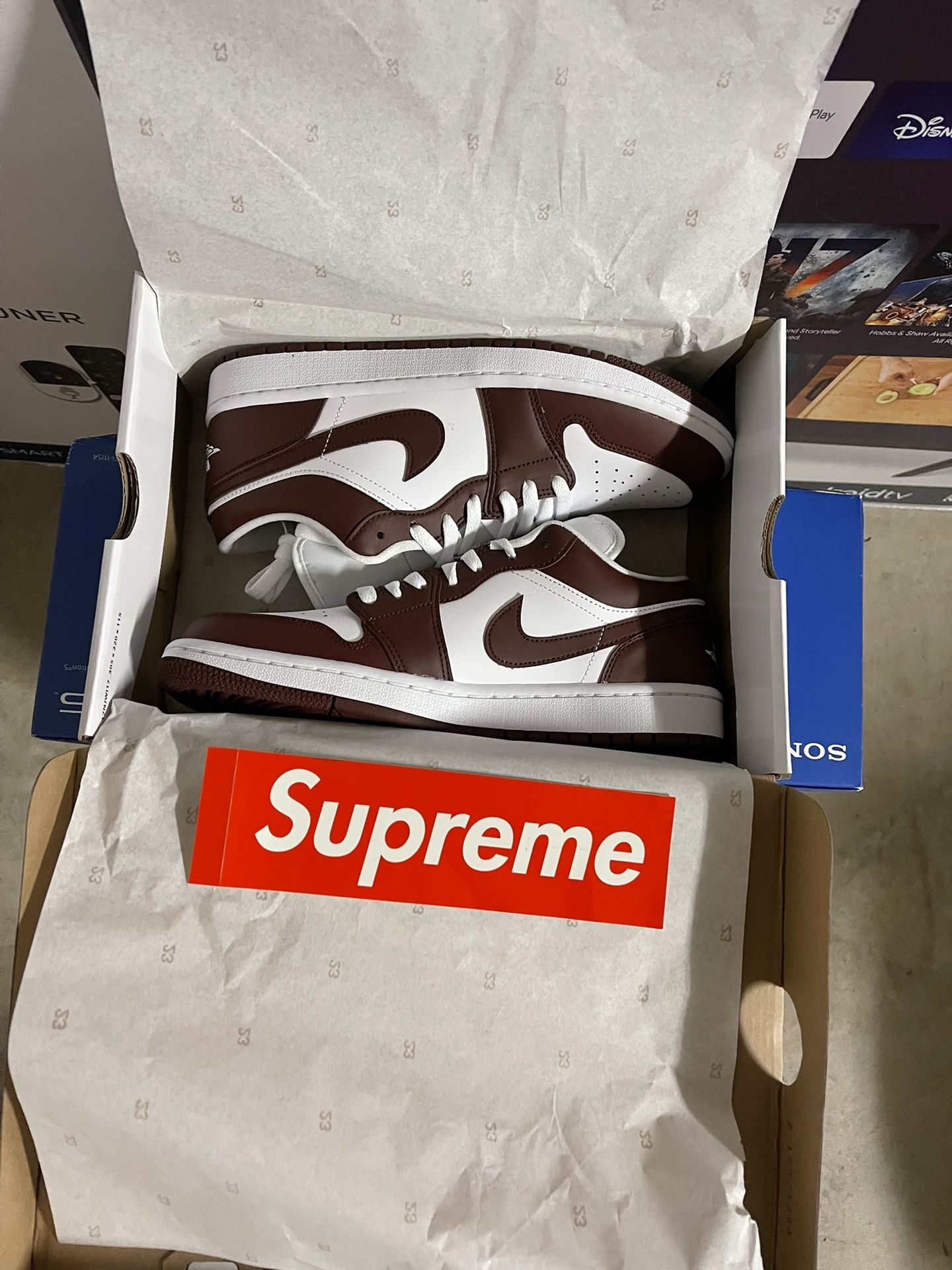 Jordan 1 Low Brown