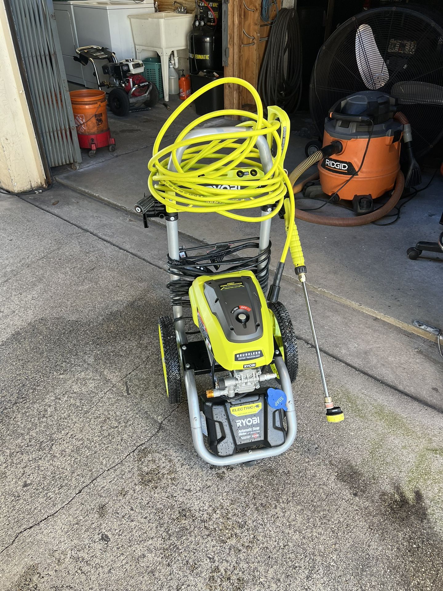 RYOBI PREMIUM ELECTRIC PRESSURE WASHER