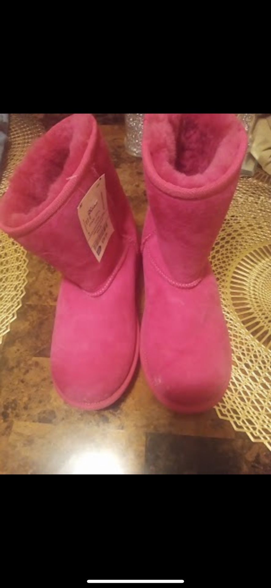 New Authentic Ugg Boots Size 6 With Tags