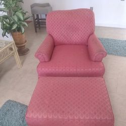 Club Style Chair & Ottoman