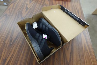 Adidas Swift Run 1.0 Athletic Sneakers In Black – Men’s 10.5