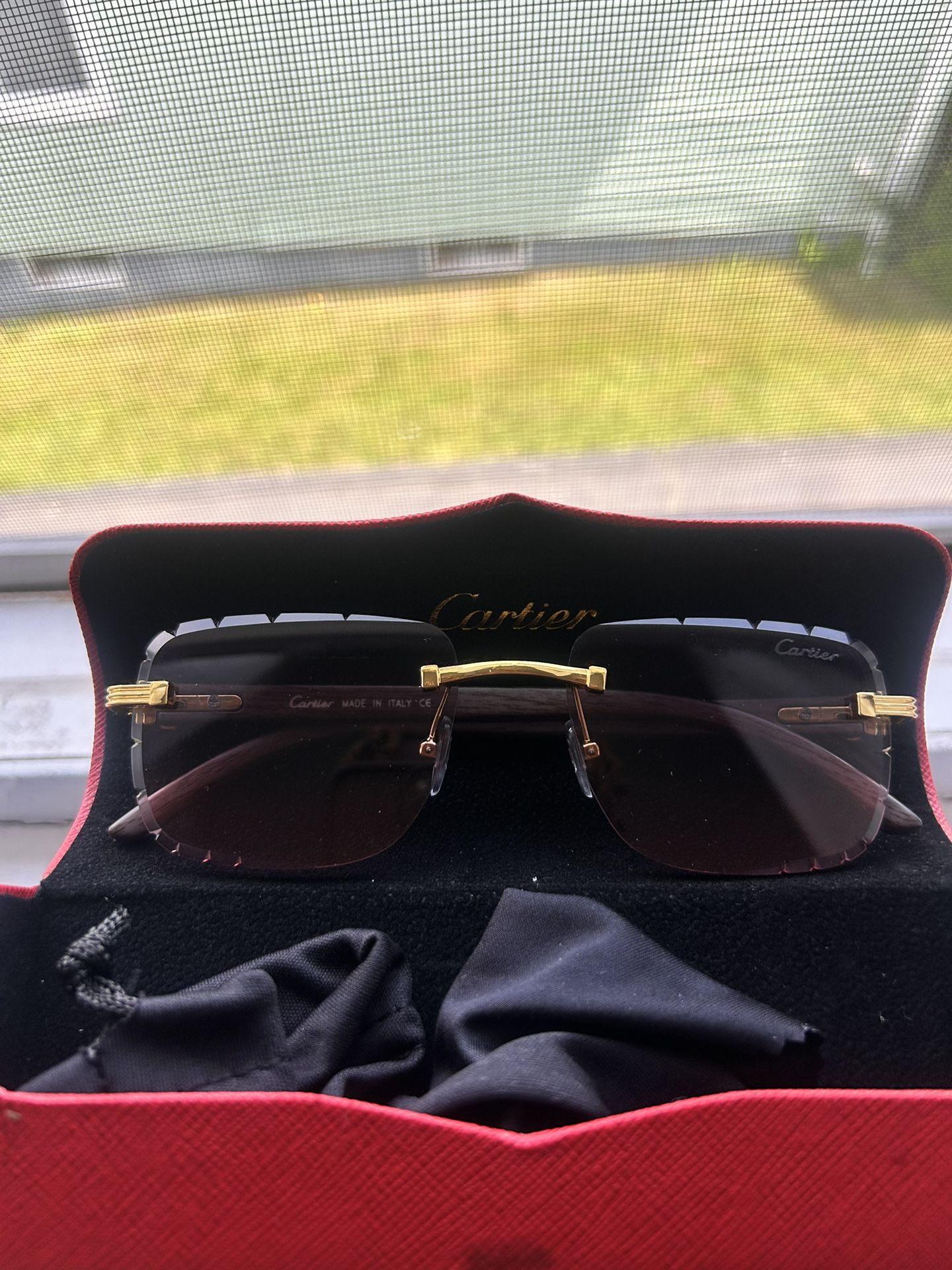 Cartiar Glasses 👓Pink Lens Grey Frames Come With Authenticity Card & Case💎 Brand New ✅ $150💰