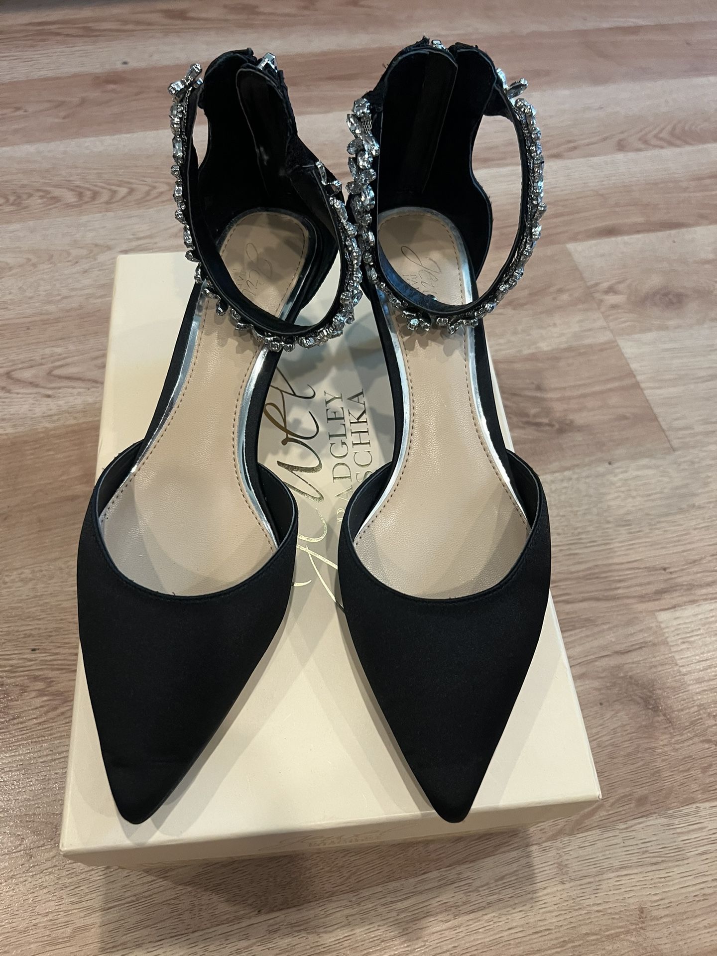Bagley Mischka Heel Evening Pumps (Black with rhinestones)