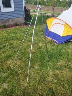 Campfire Tripod for cauldron, aluminum lightweight