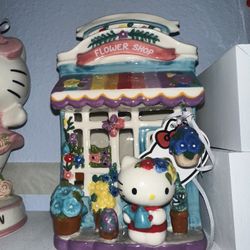Hello Kitty Flower Shop ceramic 